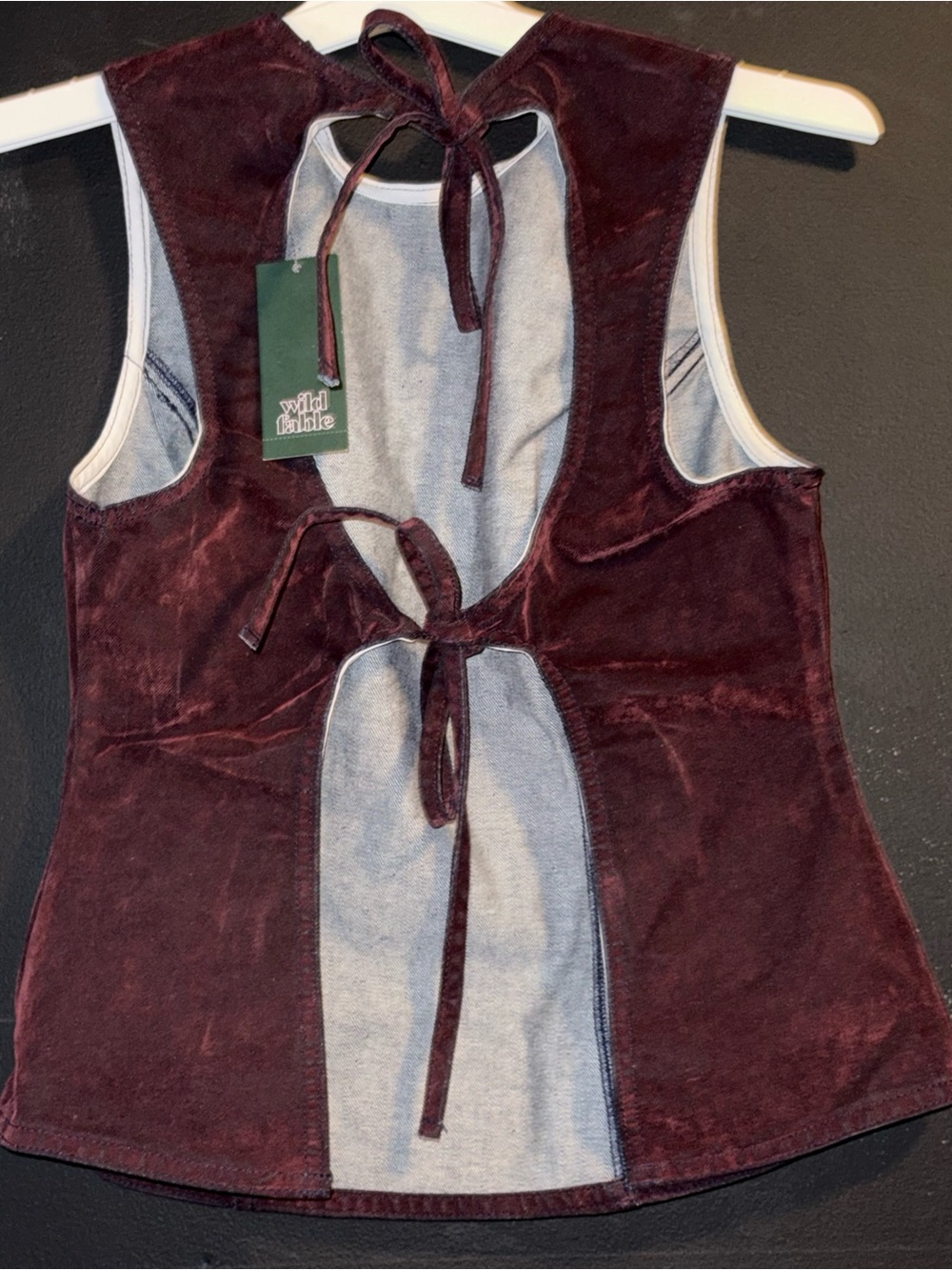 Wild Fable Women's Burgundy Velvet vest  Top size S